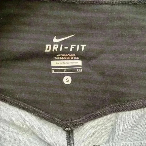 Nike Legend Ombré Legging - Picture 5 of 7